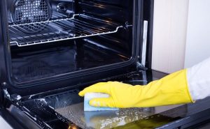 Cleaning the oven and microwave